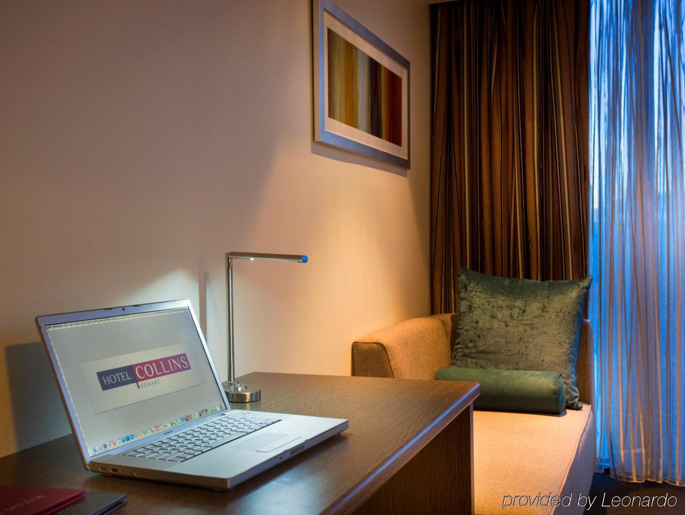Mantra Collins Hotel Hobart Room photo